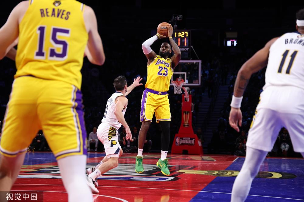 队显示了坚 队显示了坚