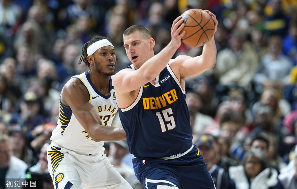 在进攻端 在进攻端