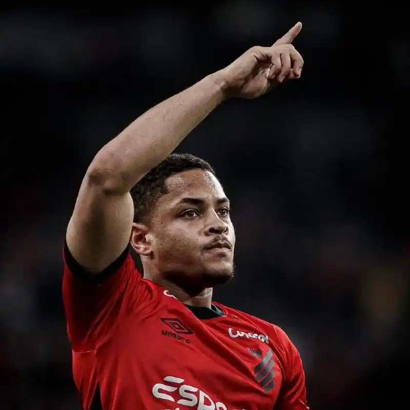 队的重要举 队的重要举